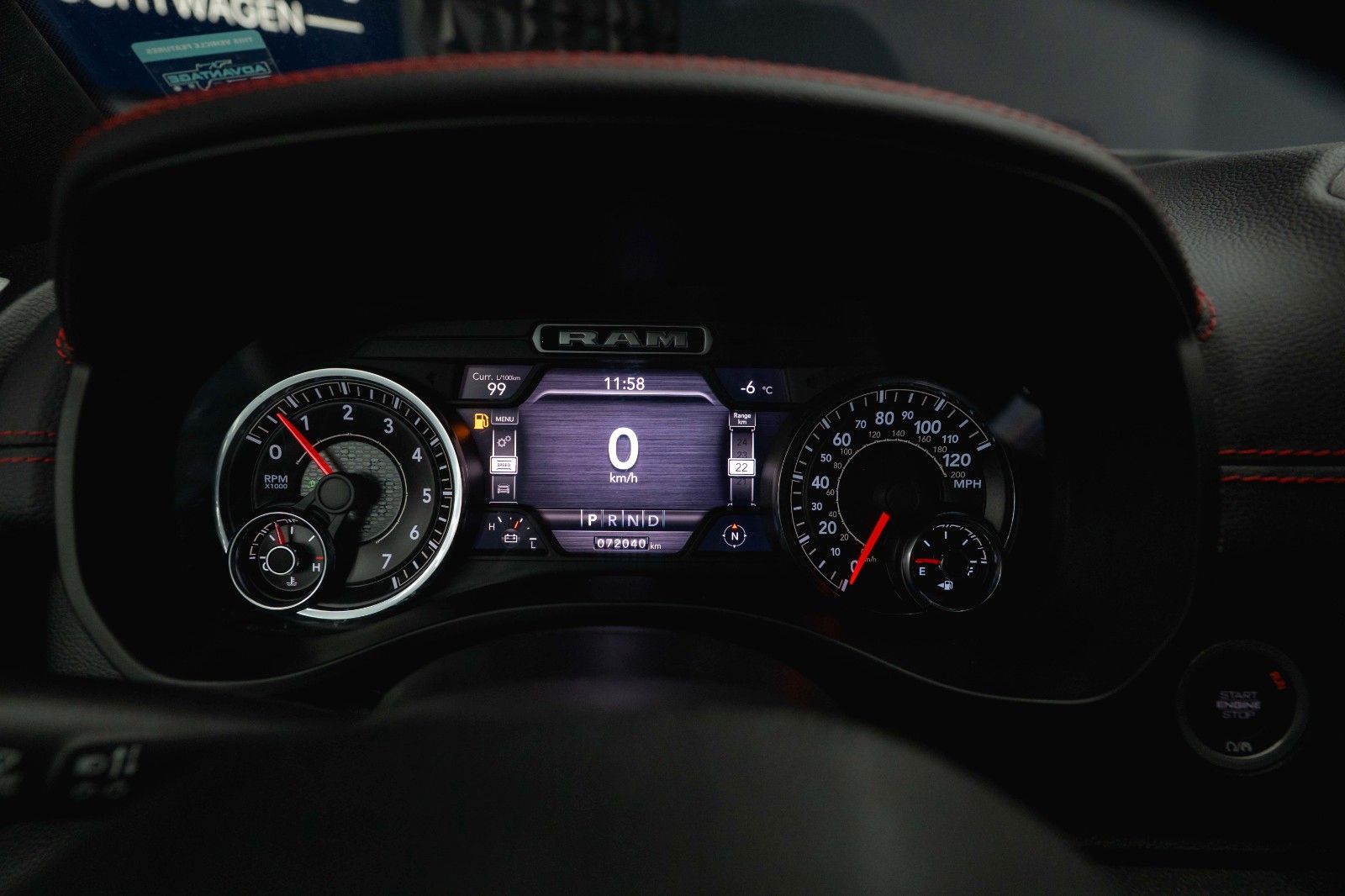 Fahrzeugabbildung Dodge RAM 5.7 V8 HEMI 4x4 OFFROAD Night-Edition *Pano*