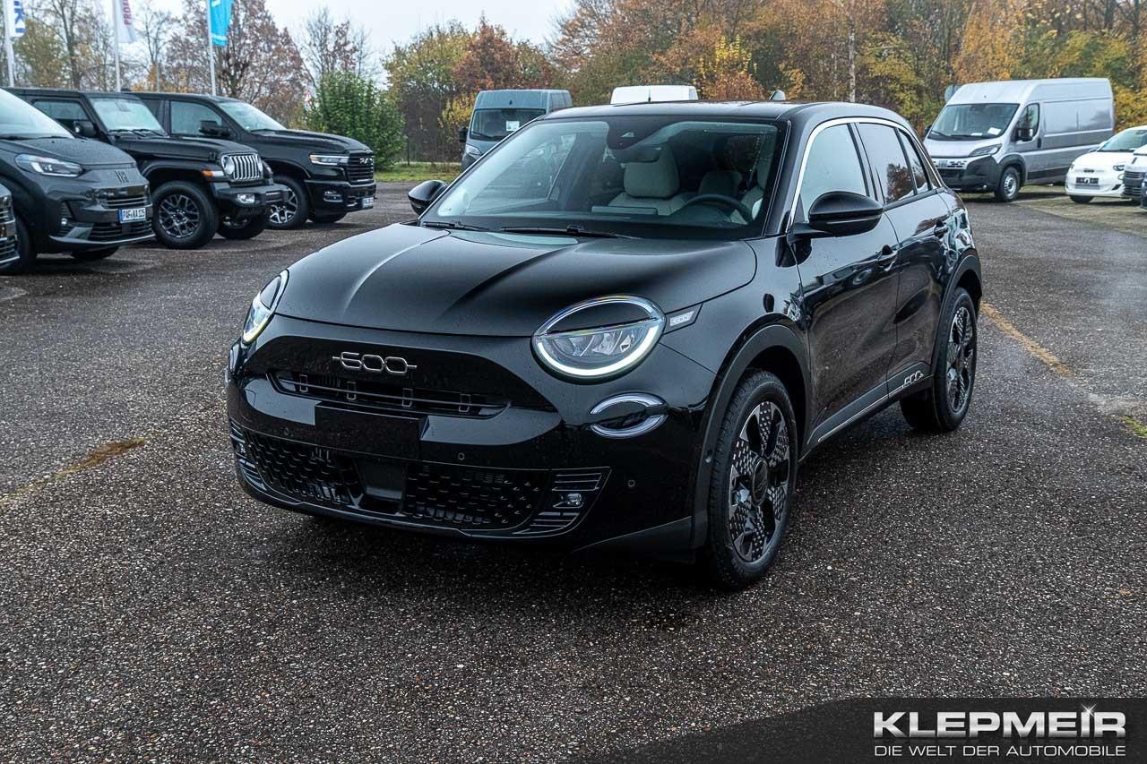 Fiat 600 Hybrid MY 25 La Prima 1.2 100KW
