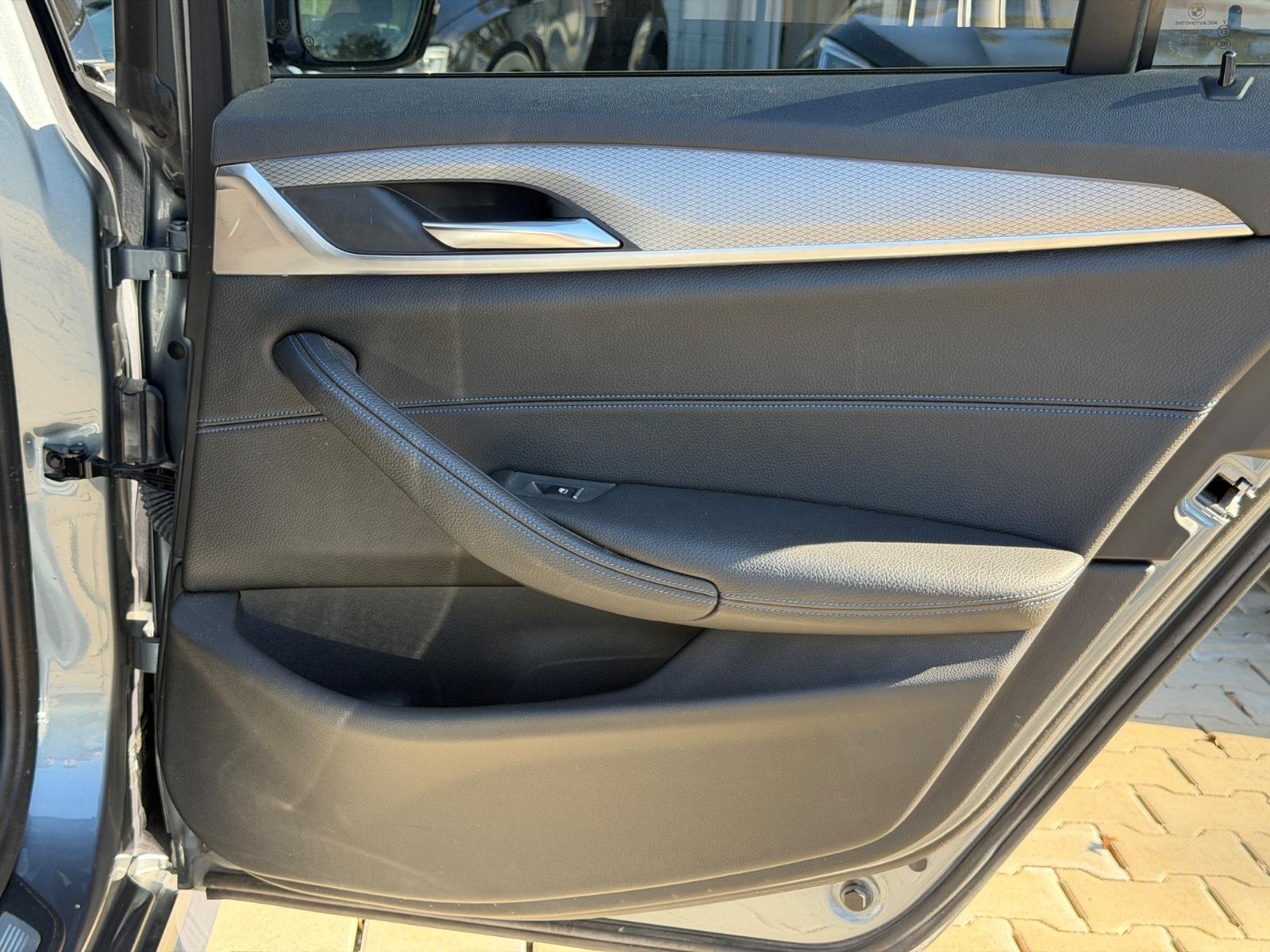 BMW 520 5 Touring 520 d M Sport/HUP/360*/ACC