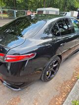 Alfa Romeo Giulia 2.9 V6 Bi-Turbo 375 kW AT8 Quadrifogl... - Alfa Romeo Giulia in Berlin