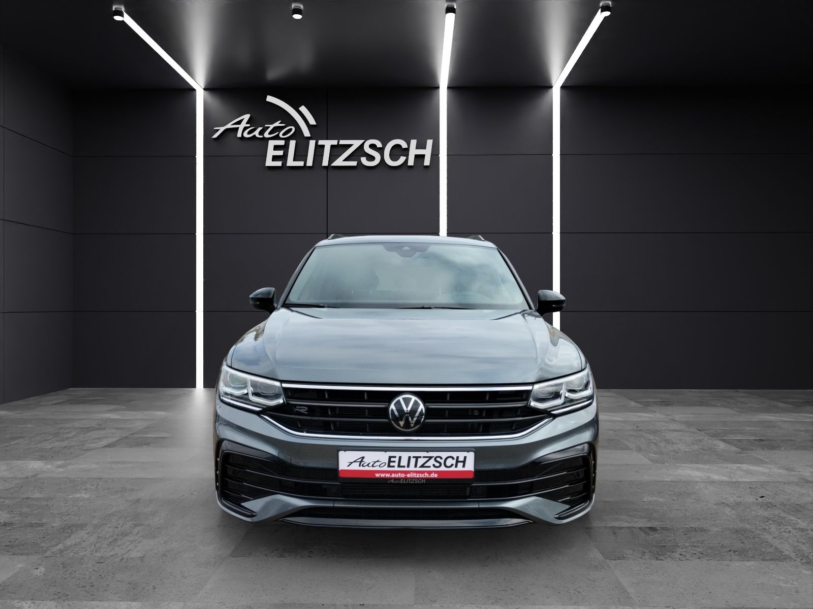 Fahrzeugabbildung Volkswagen Tiguan Allspace R-Line TDI 4M Matrix STHZG AHK H