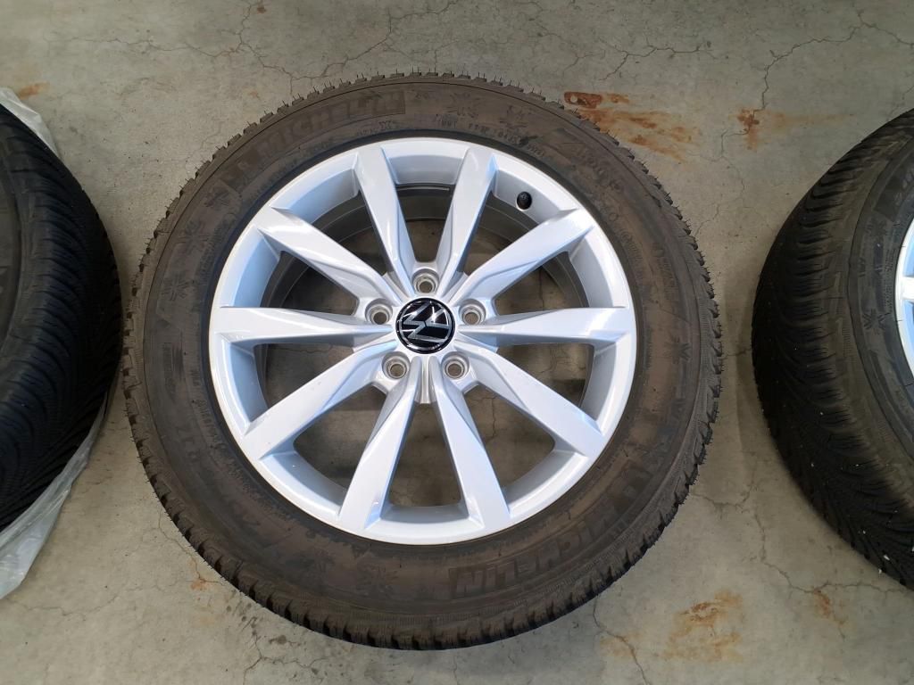 Volkswagen T-Roc R 4Motion 2.0 TSI 221kW 7-Gang DSG 4 Türen