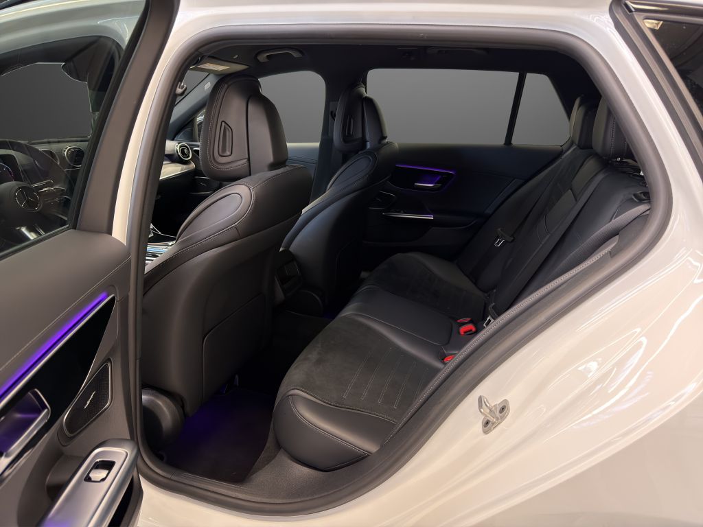 MERCEDES-BENZ C-Class 2023
