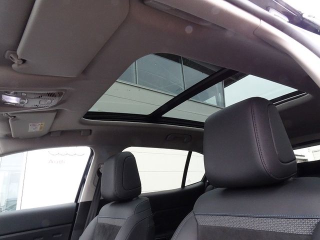 C5 Aircross Shine S&S Hybrid 225