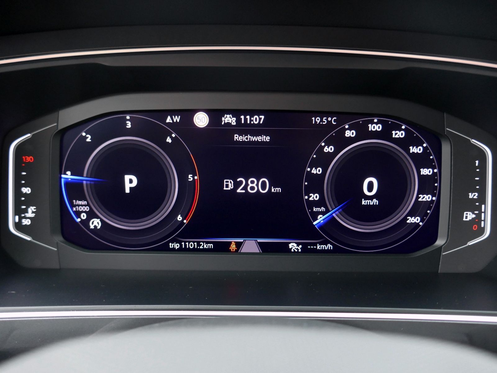 Fahrzeugabbildung Volkswagen Tiguan Allspace Life 2.0 TDI | LED AHK ACC