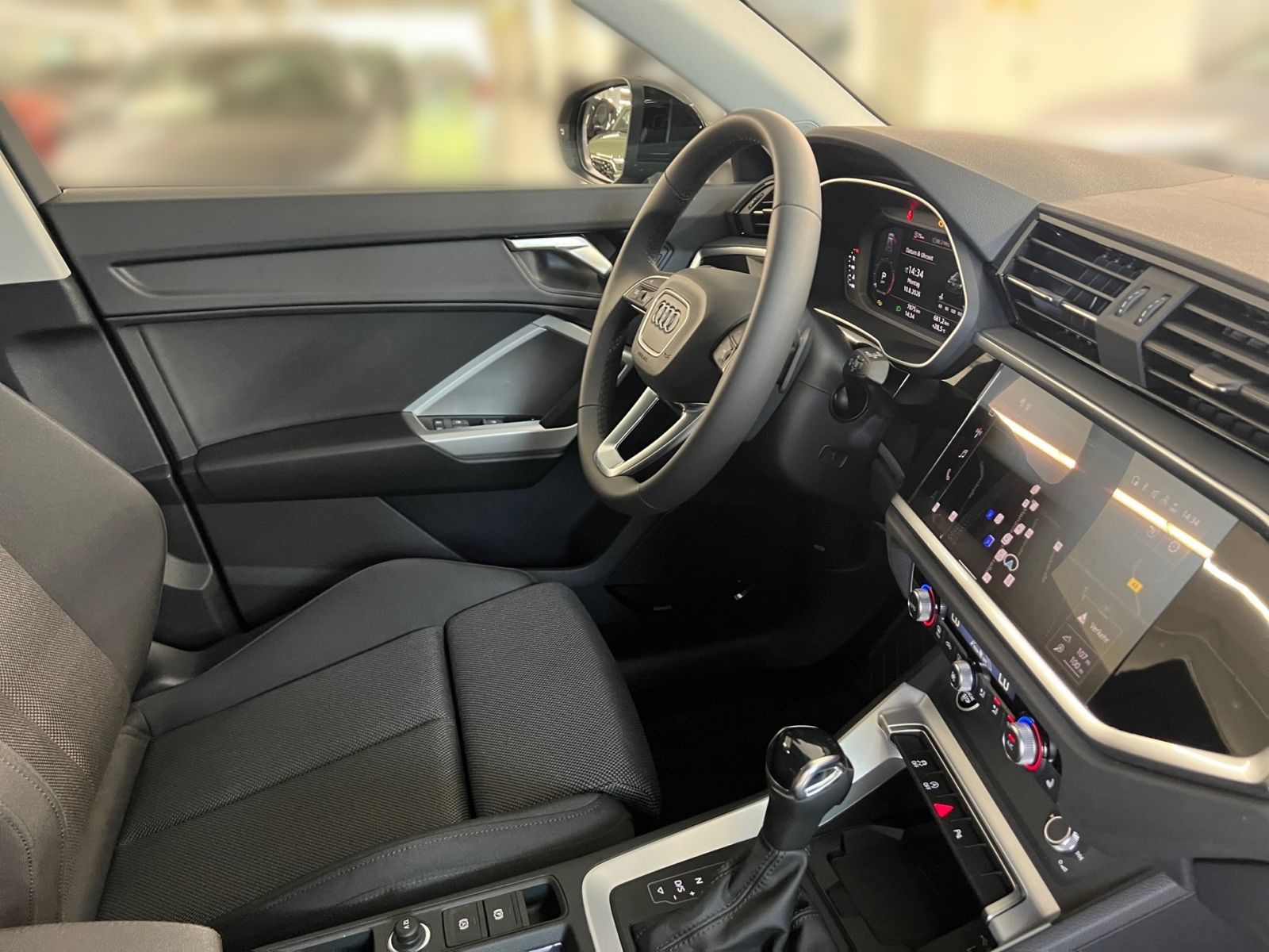 Audi Q3 - Bild 12