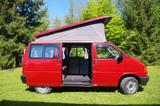 Volkswagen T4 California - rote Volkswagen T4 California