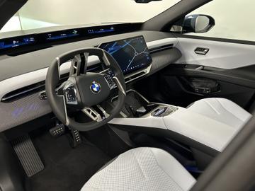 2025 BMW IX3 缩略图 34