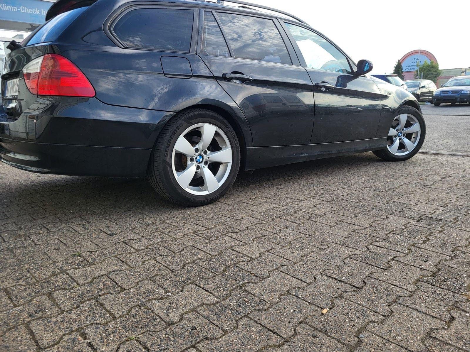 BMW 320 2009 — photo 6