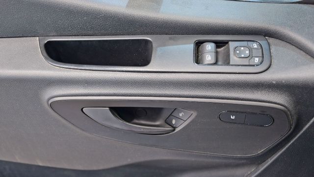 Fahrzeugabbildung Mercedes-Benz Sprinter 317 CDI Maxi Ka Klima Tempomat #73T166