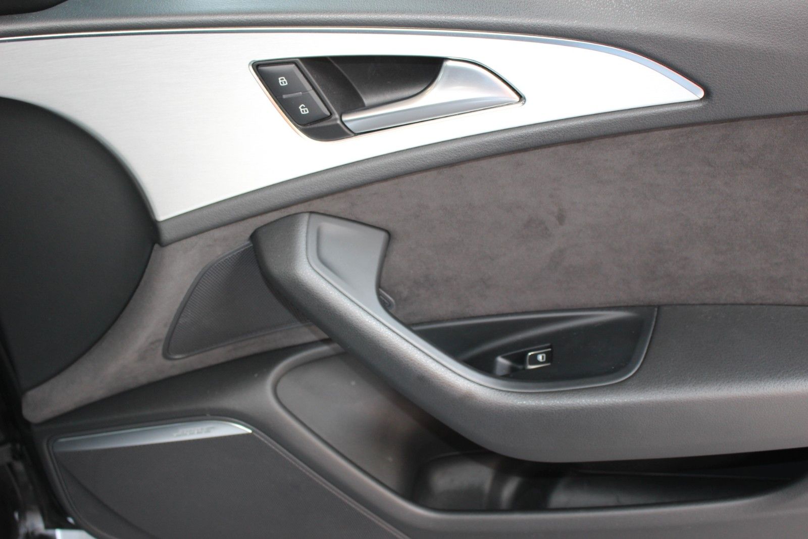 Fahrzeugabbildung Audi A6 3.0 TDI Clean Diesel Quattro 2.Hand+Pano+Bose