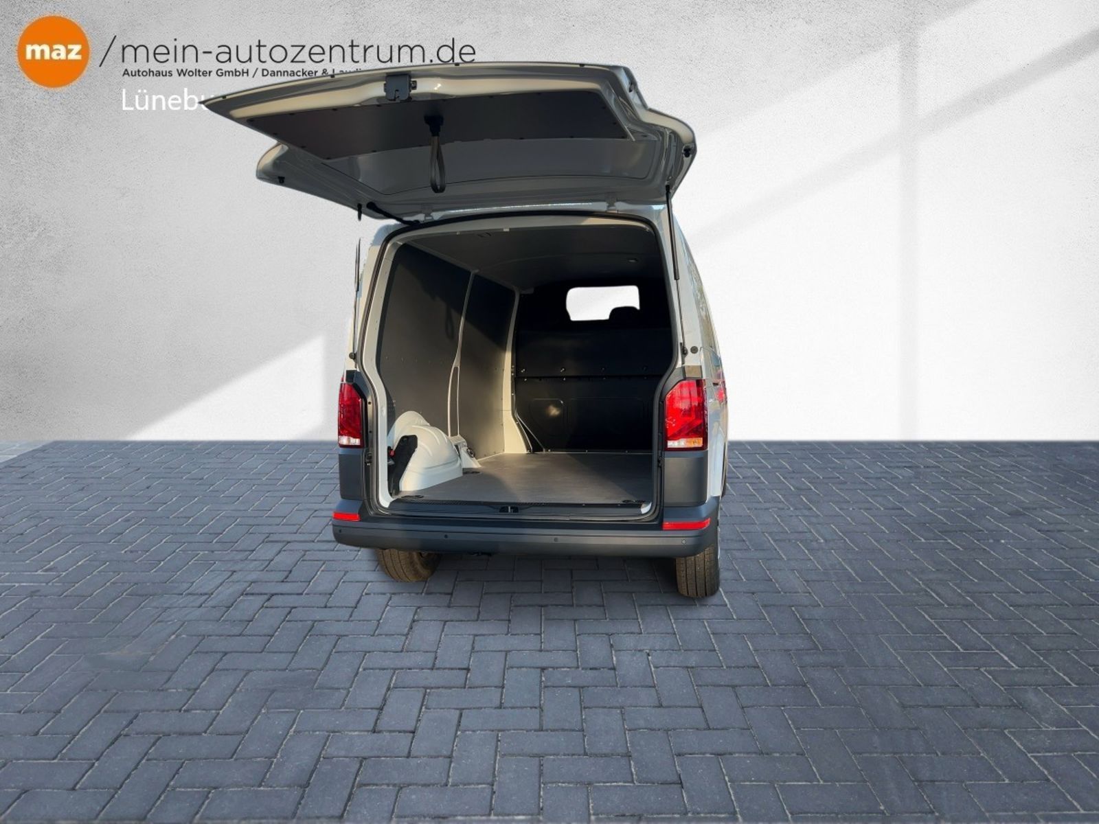 Fahrzeugabbildung Volkswagen T6.1 2.0 TDI Kasten lang Klima DAB+ Sitzheizung