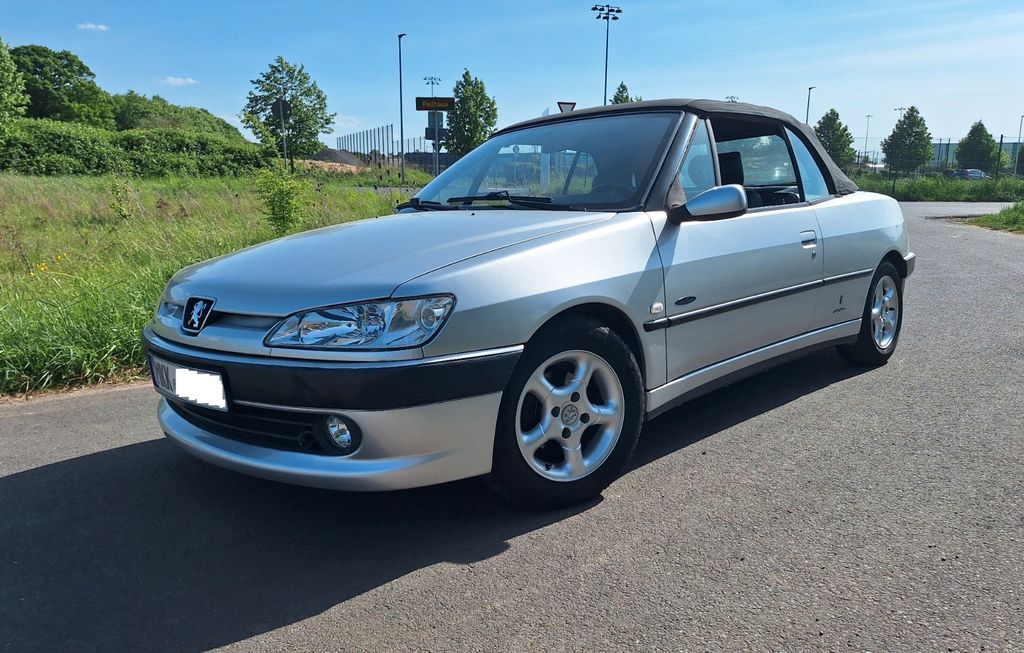 Peugeot 306
