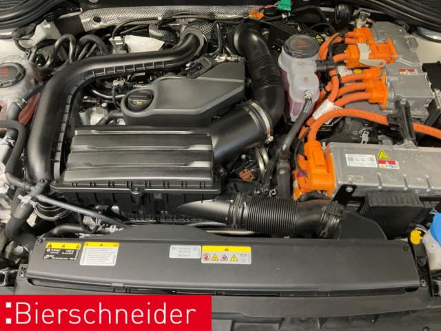 Volkswagen Golf 8 1.5 TSI DSG GTE Black PANO MATRIX HuD 360, миниатюра 22