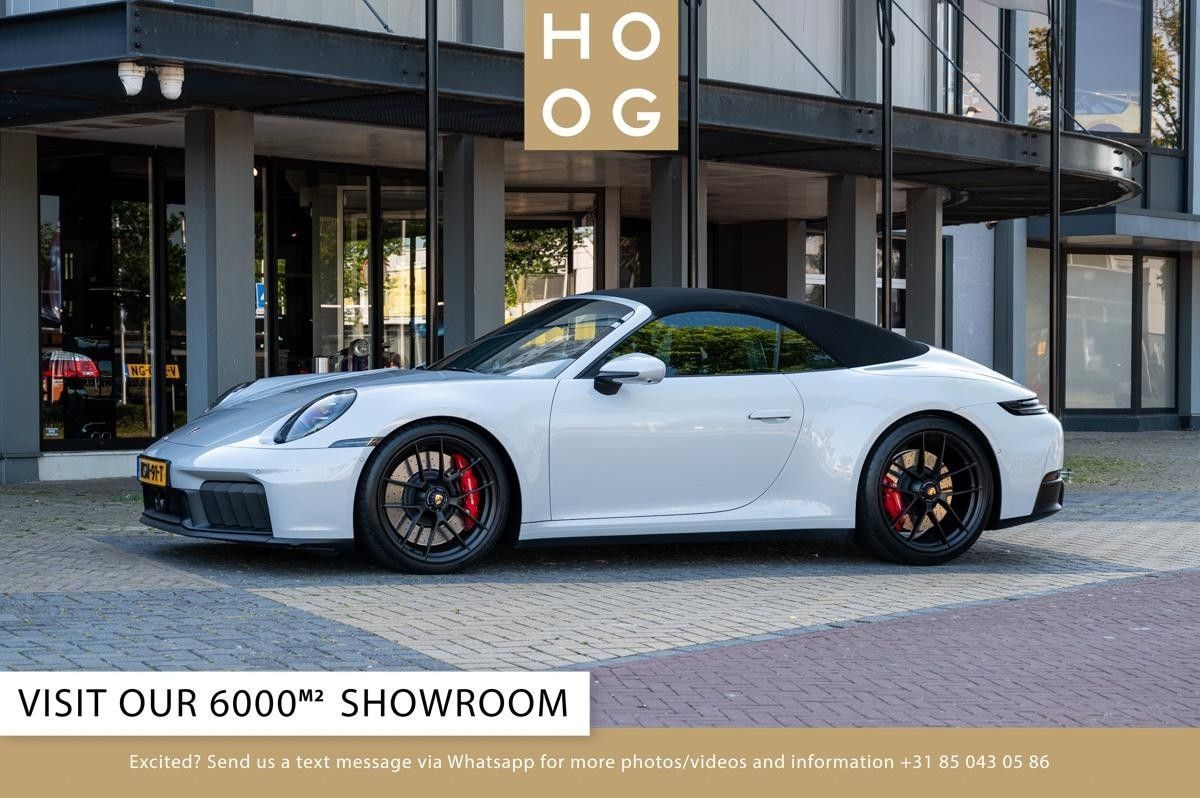Porsche 911 Carrera 4 GTS Cabrio