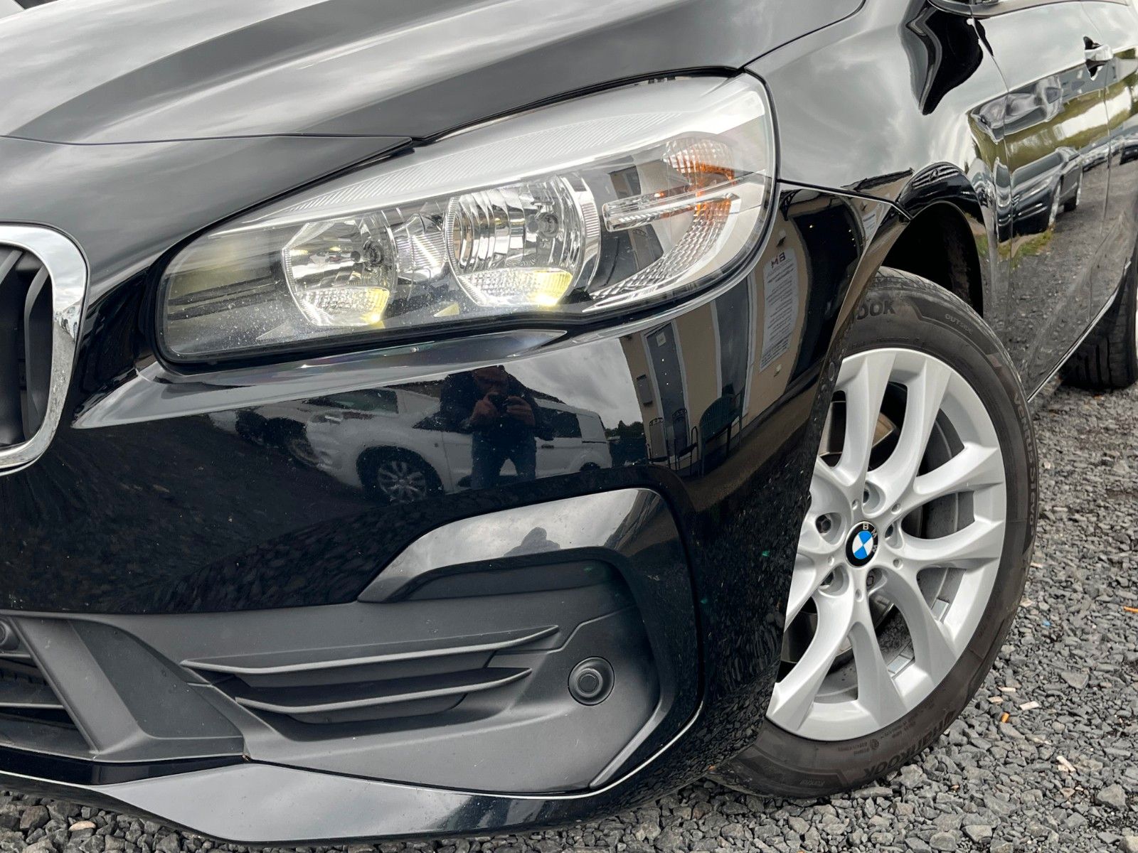Fahrzeugabbildung BMW 218d Gran Tourer Aut. Navi AHK Panorama 2.HD PDC