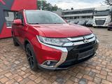 Mitsubishi Outlander Edition+ 4WD 150 PS Autom. Navi AHK - rote Mitsubishi Outlander