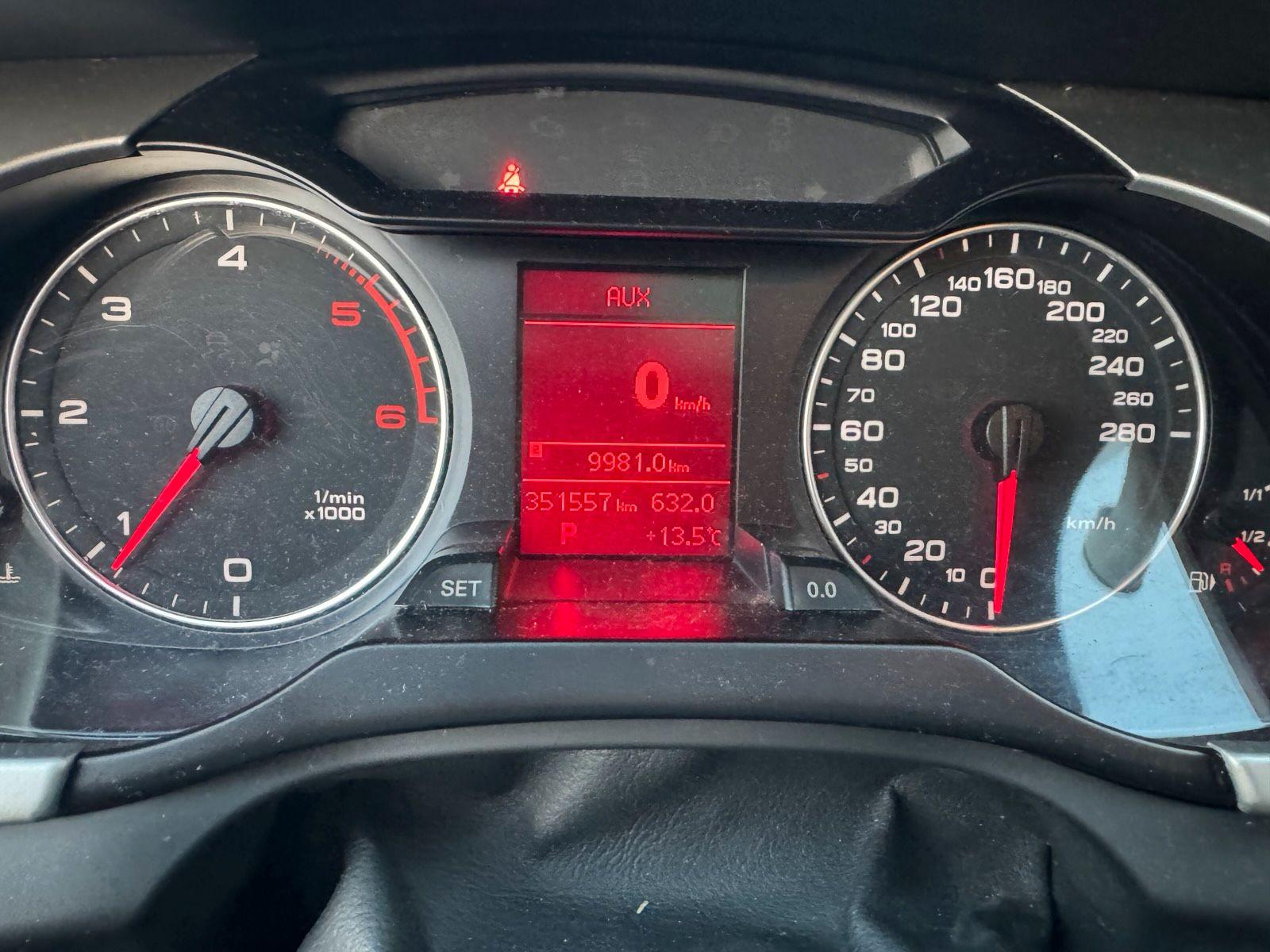 Audi A4 2009 — photo 11