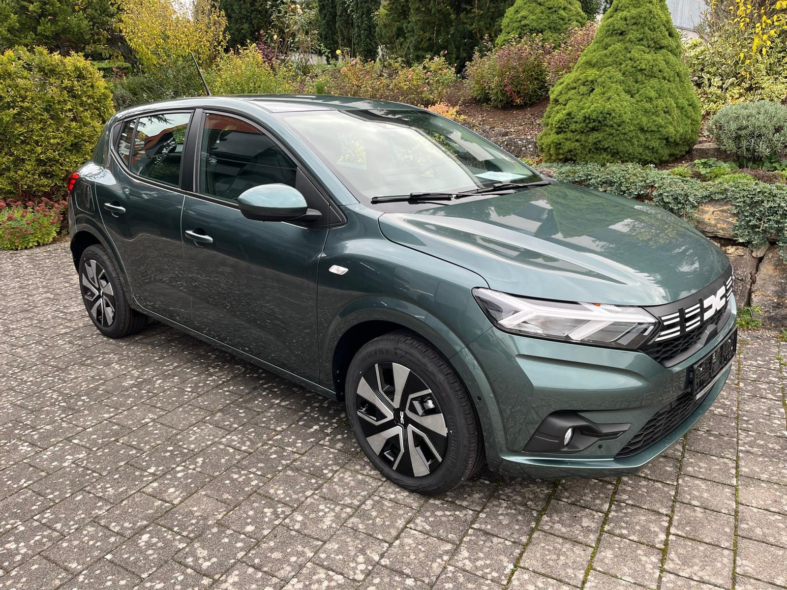 Dacia Sandero TCe 90 Expression+NAVI+KAMERA+PDC+SOFORT