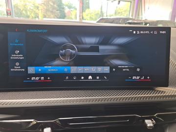 2024 BMW XM — миниатюра 13