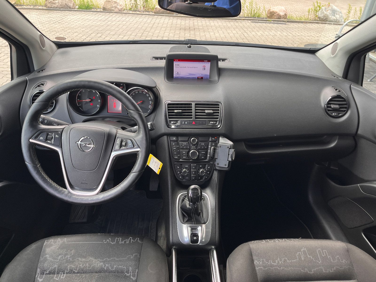 Fahrzeugabbildung Opel Meriva B Edition