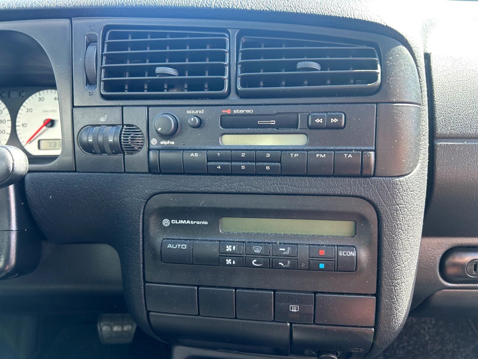 Fahrzeugabbildung Volkswagen Golf Auto. Rolling Stones  Wenig KM! Kein ROST