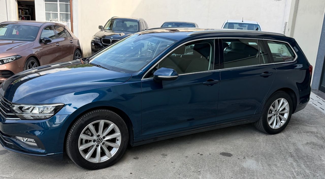 Volkswagen Passat Variant 2.0 TDI SCR 122 CV EVO