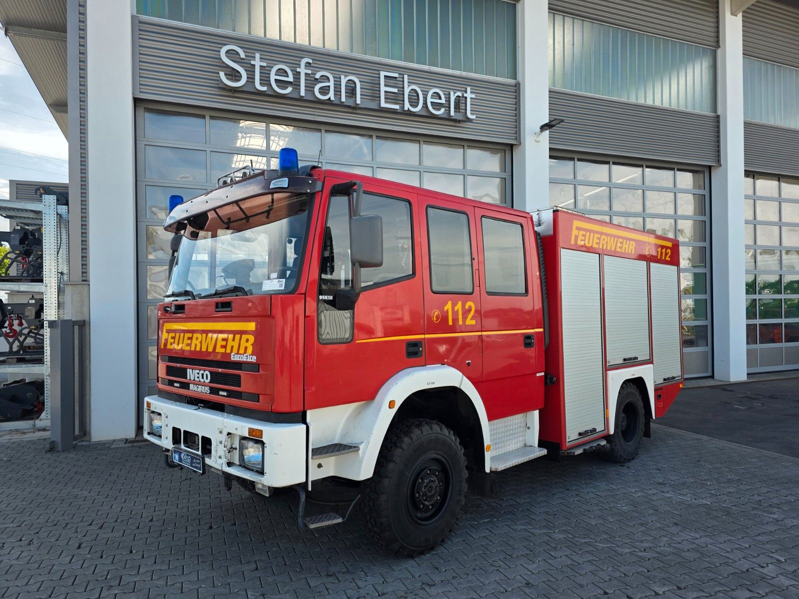 Fahrzeugabbildung Iveco EuroFire FF95E18W 4x4 LF8/6 Löschfahrzeug