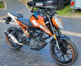 KTM Duke 125