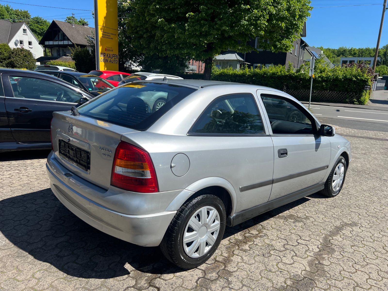 Fahrzeugabbildung Opel Astra 1.6 16V *WENIG KILOMETER* AUTOMATIK *