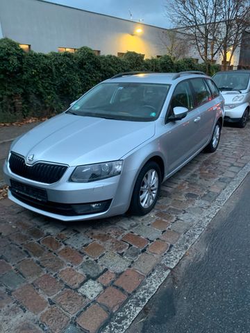 Volkswagen Skoda  octavia 2.0 diesel  2013 /09 Euro 5