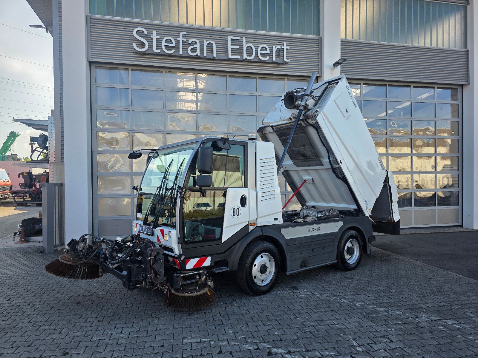 Fahrzeugabbildung Andere Bucher CityCat 5006