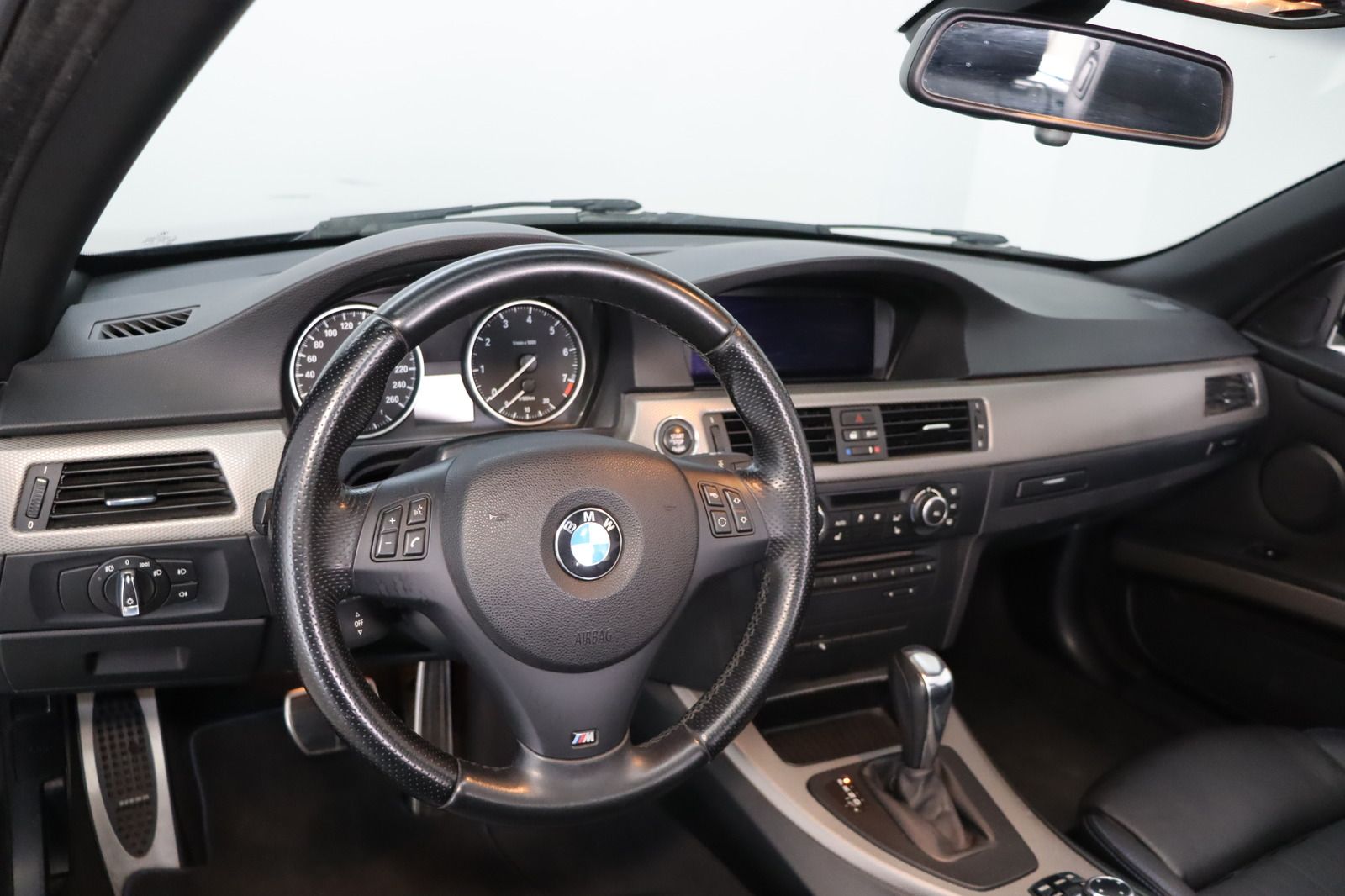 Fahrzeugabbildung BMW 320 i Cabrio Edition M-Paket * Xenon