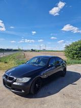 BMW 320d E90 | KW Fahrwerk + AEZ 19 Zoll Reifen - BMW: R90