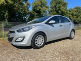 Hyundai i30 KLIMA /NUR 55.600 KM/ - Hyundai i30 Gebrauchtwagen in Braunschweig