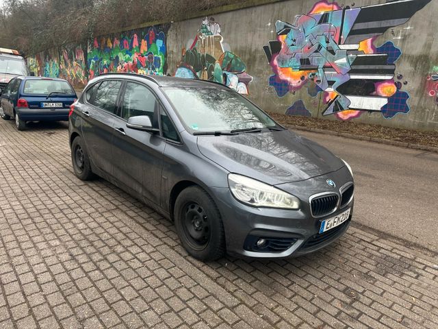 BMW 218 Baureihe 2 Active Tourer 218 d