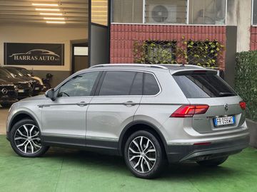 Volkswagen Tiguan - 5