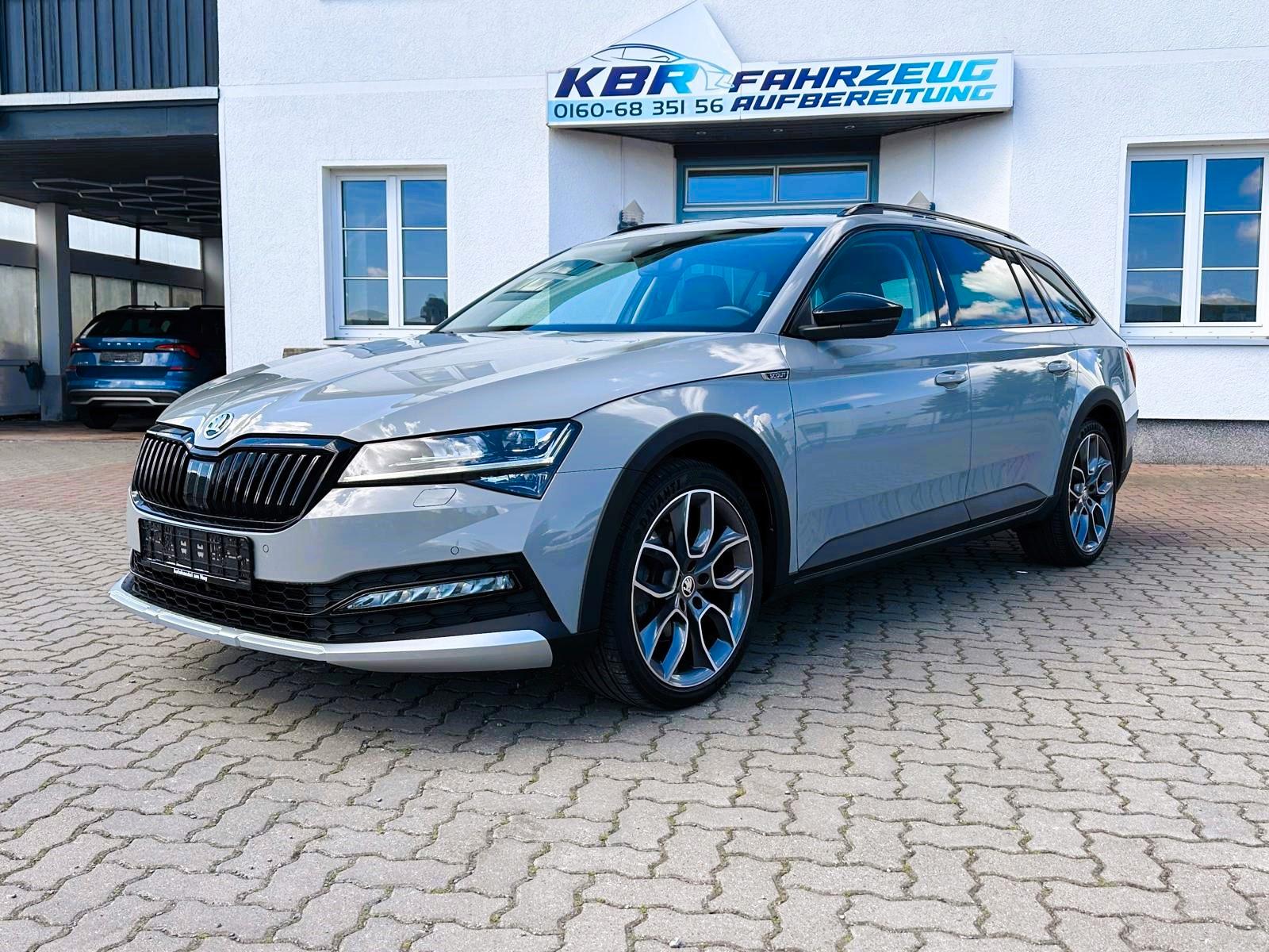 Skoda SuperbScout4x4 Laserlicht Pano Standheizung 360°