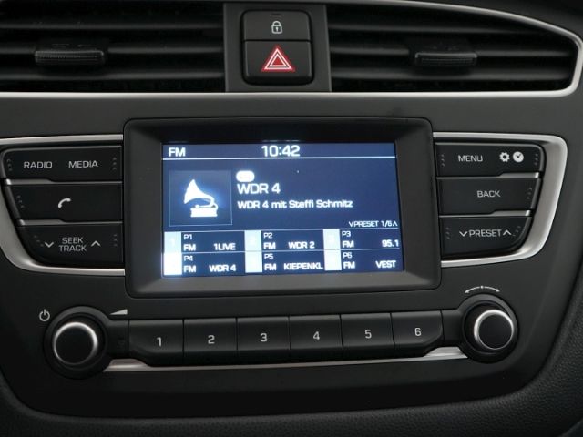 i20 1,2 TREND+BLUETOOTH+KLIMA+SITZ-/LENKRADHEIZU