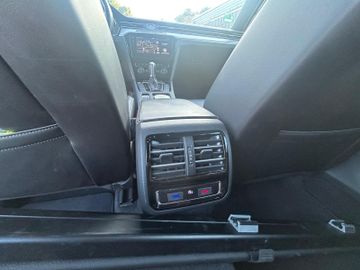 Volkswagen Passat Variant - 12
