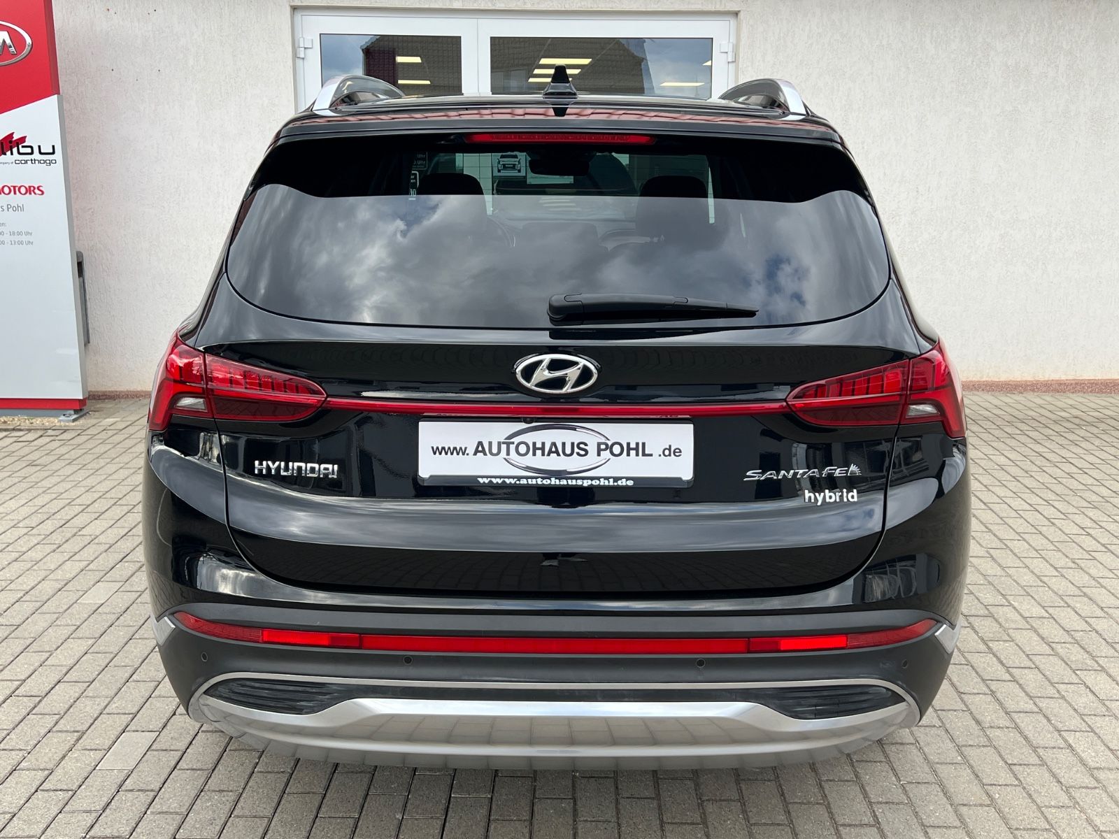 Fahrzeugabbildung Hyundai HYUNDAI SANTA FE 1.6 HEV 4WD Signature