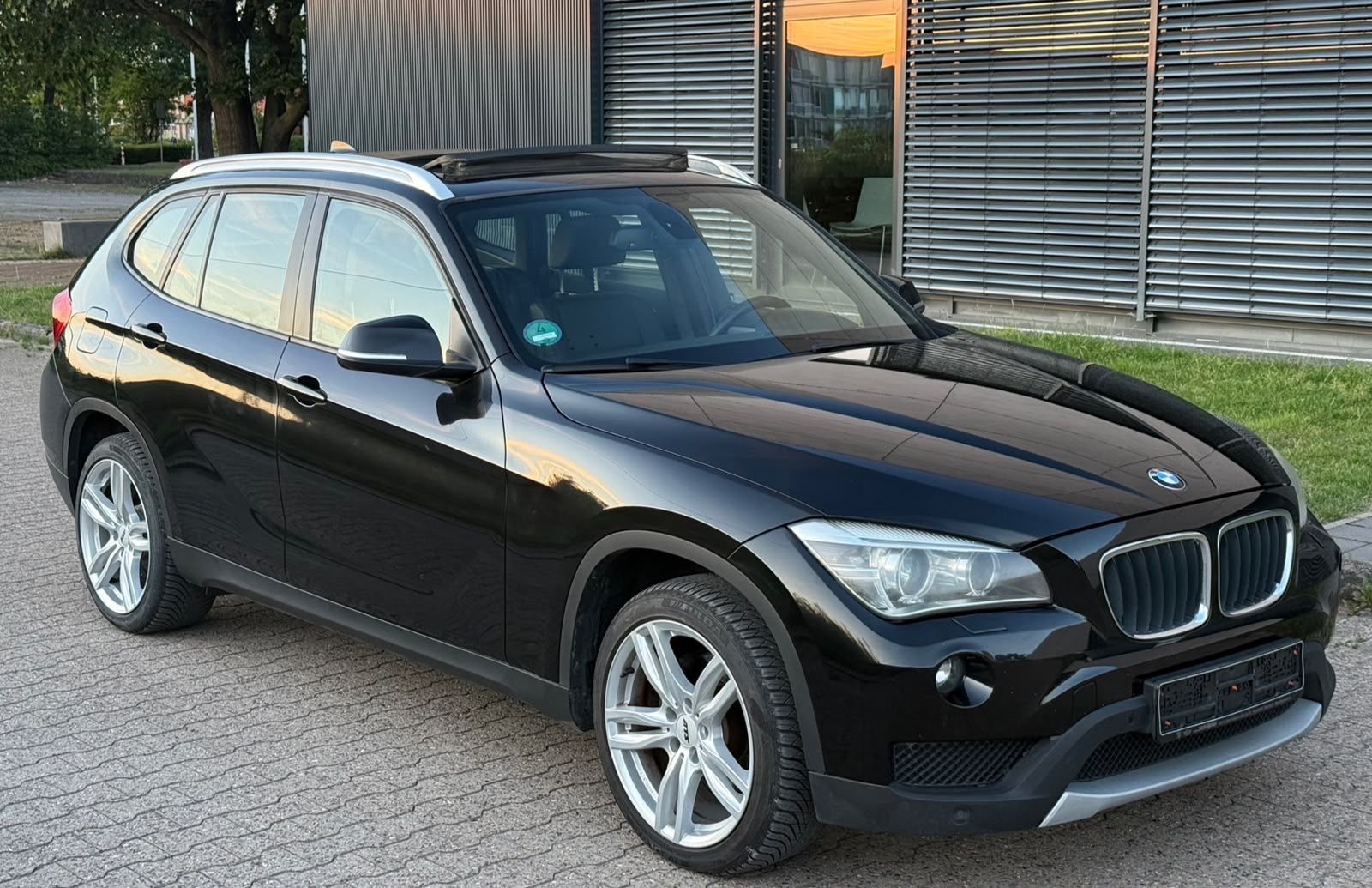 BMW X1 - 1