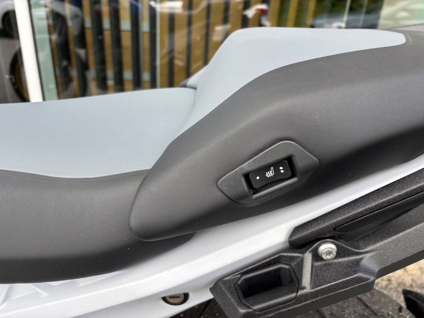 Fahrzeugabbildung BMW R 1300 GS Trophy 4 Pakete Fahrzeughöhenregelung