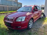 Toyota Avensis Kombi 2.0 Executive *TÜV NEU* - Toyota Avensis: 2.2