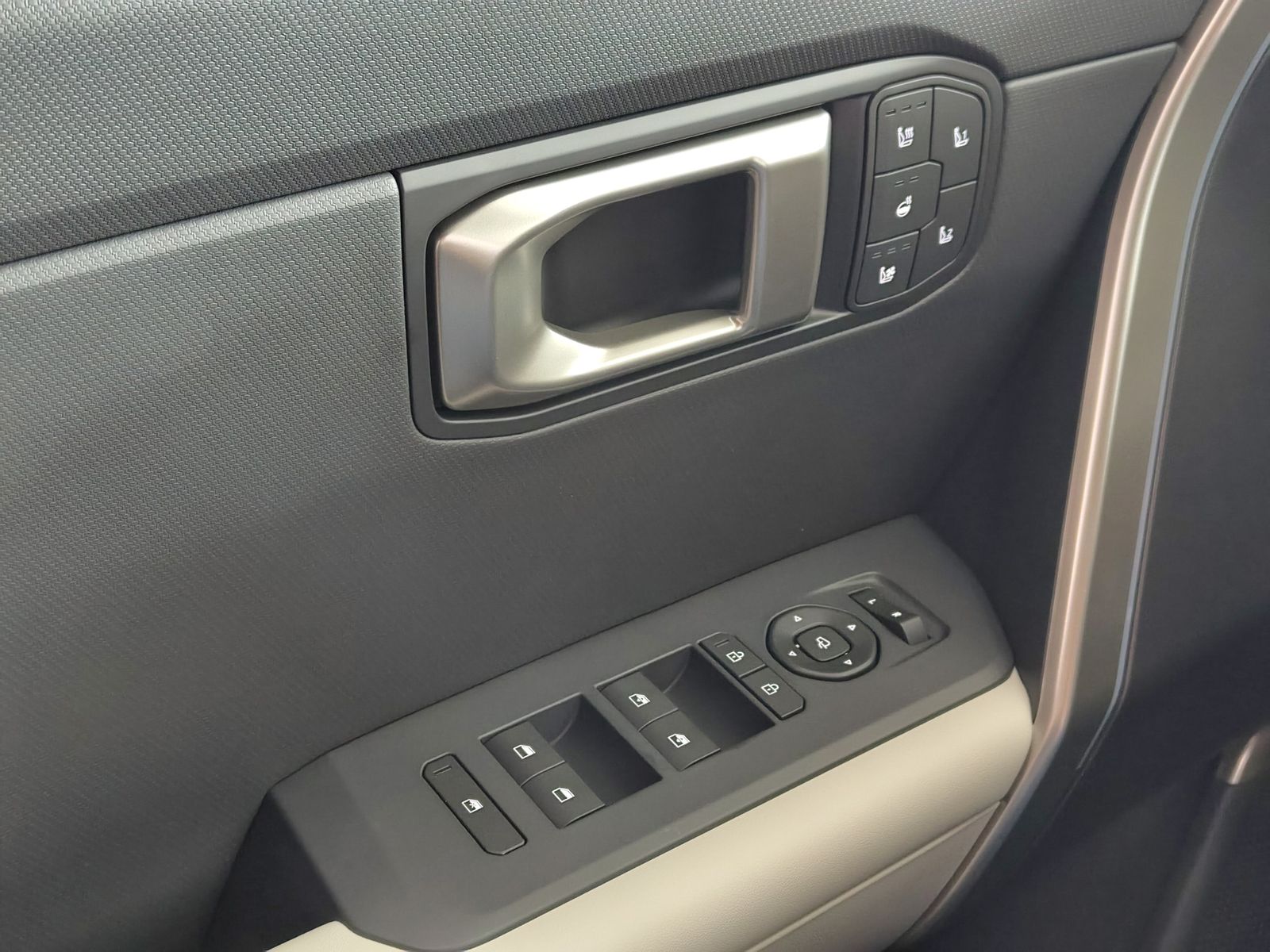 KIA Seltos  1.6 T-GDI 180 DCT GT-Line Comfort – Bild 37