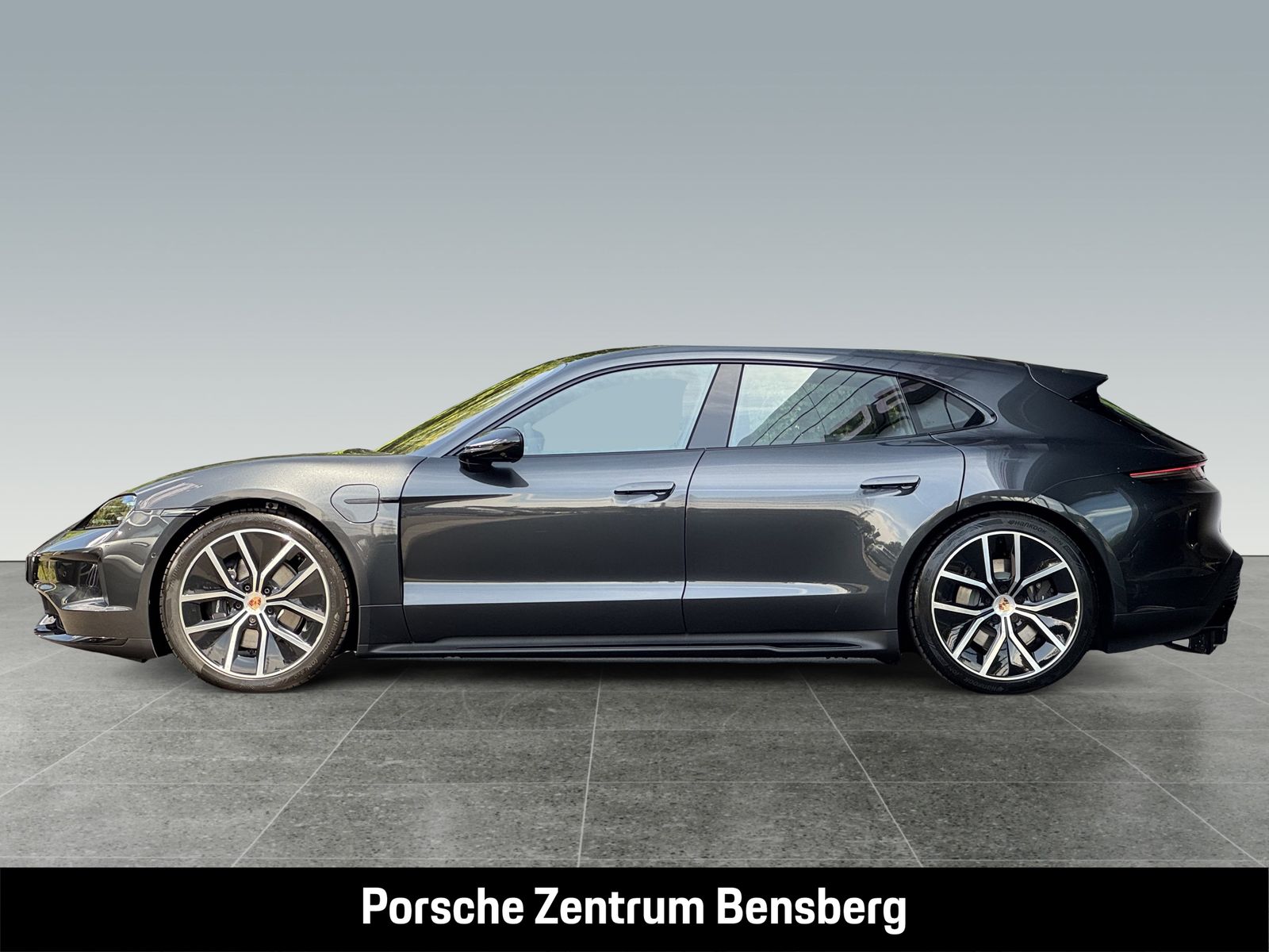 Porsche Taycan Sport Turismo Black Edition imagem 2
