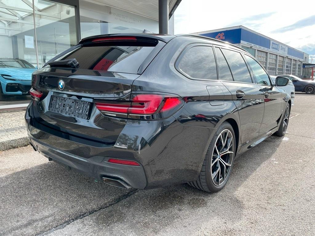BMW 520d xDrive Touring/M-Sport/19"/AHK/Pano/ACC/Key – 3