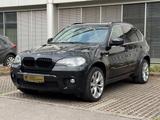 BMW X5 xDrive40d M-Paket*AHK*HeadUp*360*Softclose - BMW X5 aus 2010 mit Diesel-Antrieb