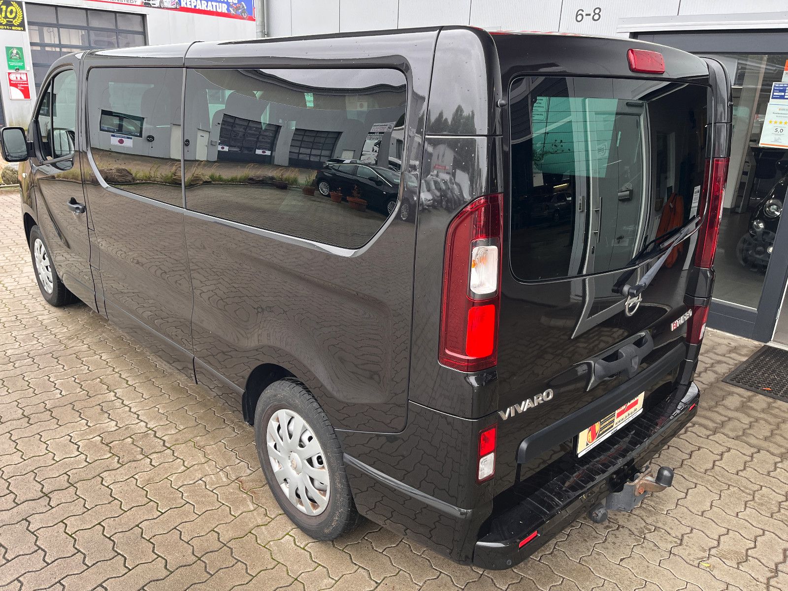Fahrzeugabbildung Opel Vivaro B  Kombi L2H1  2,9t