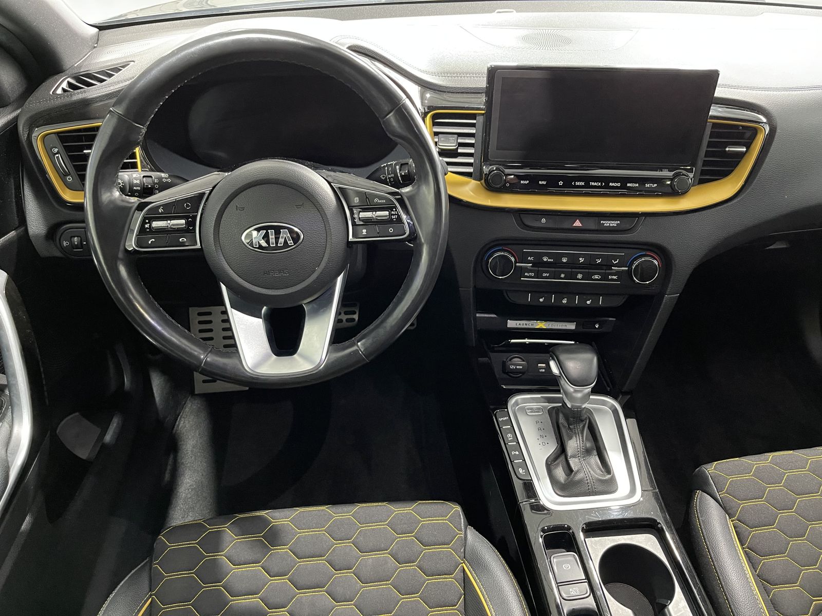Fahrzeugabbildung Kia XCeed Launch Edition 1.4 GDI*LED*Leder*Cam*Navi*